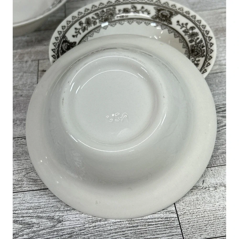 Set of 5 Royal China Hampshire Brown Floral 6.25